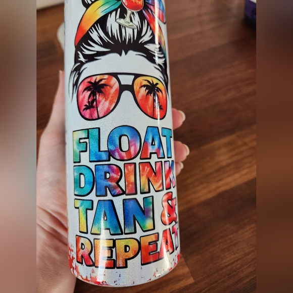 20oz Beach Themed Tumbler - Picture 4 of 5